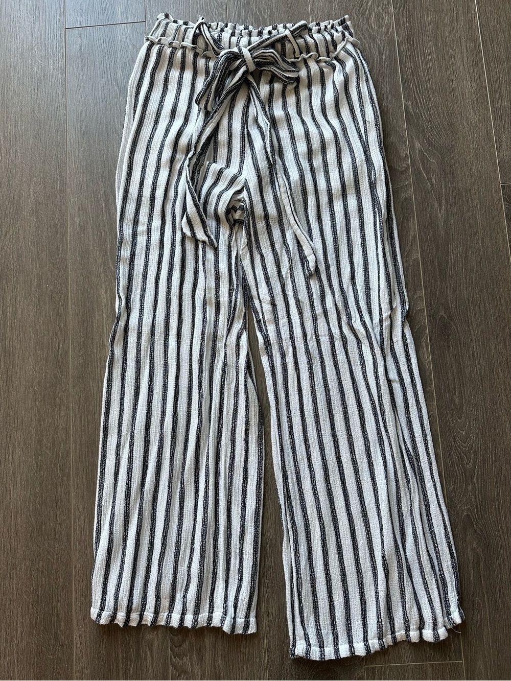 ILLA ILLA Black and White Striped Wide Leg Pants